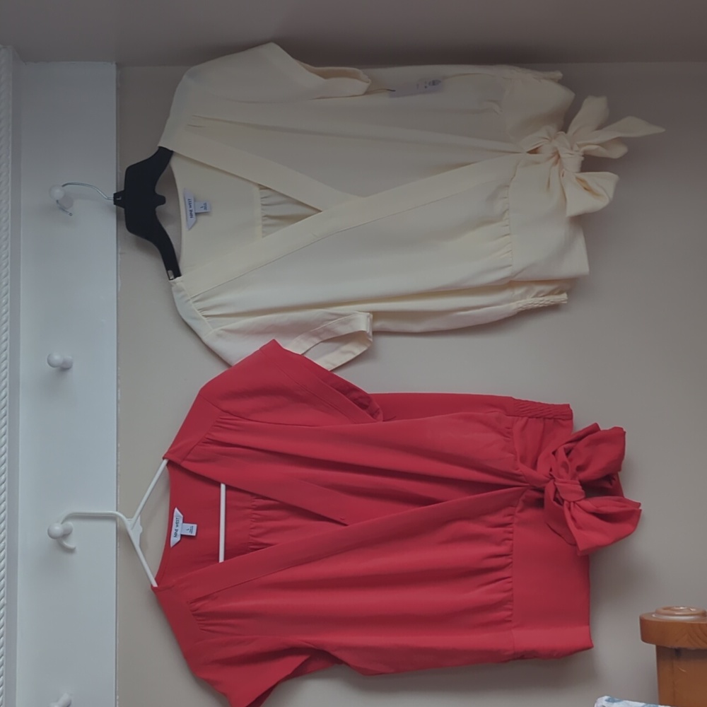 Nine West Surplice Tie Waist Top